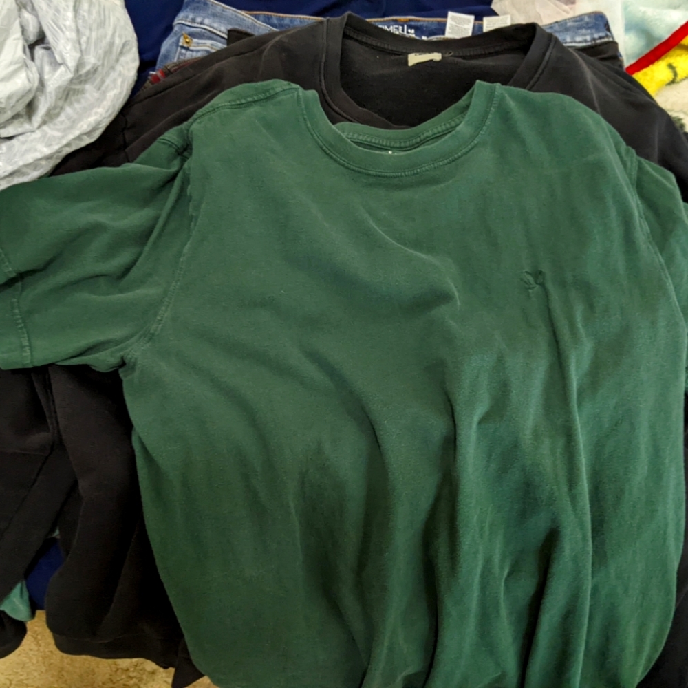 American Eagle, medium, Dark Green short sleeve shirt
